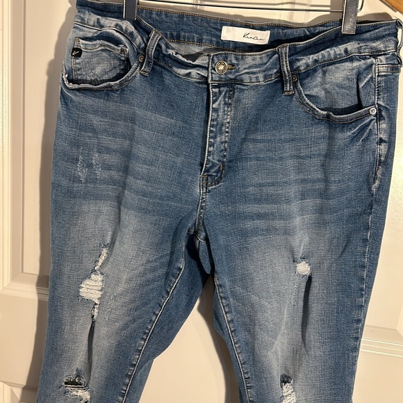 KanCan Gina Women's Plus Distressed Cropped Skinny Jeans sz 2XL - Picture 2 of 11